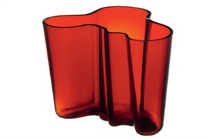 Aalto_vase_160mm_flamingred