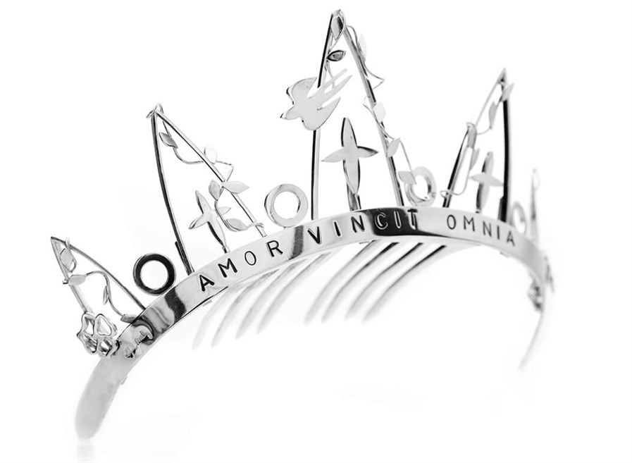 Efva-Attling-tiara_amor-vincit-omnia_1-SE